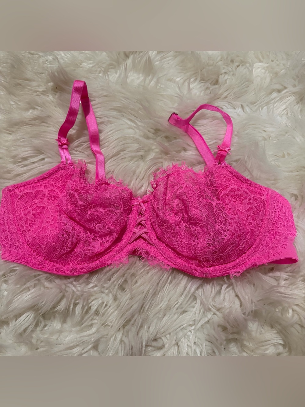 Victoria’s Secret pink lace bra size 36D